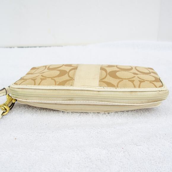 COACH Signature Beige White Strip Accordion Zip Around Wallet Wristlet F51710 - Picture 7 of 10
